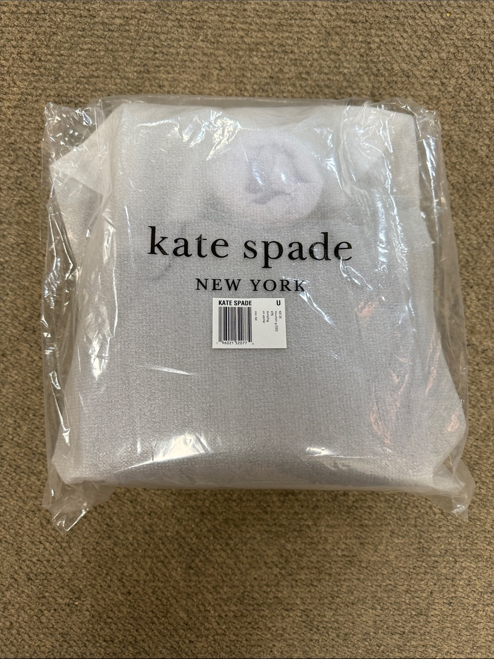 BNWT Kate Spade Dumpling Small Satchel Bag in Sold Out Mountain Grey - Picture 5 of 8